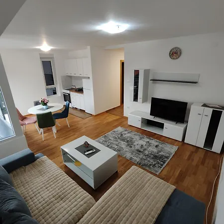 Popovic Διαμέρισμα