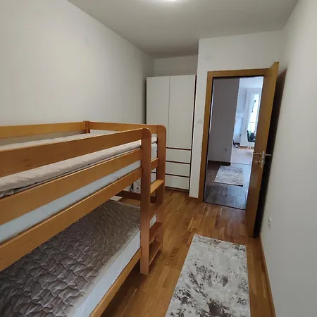 Popovic Διαμέρισμα